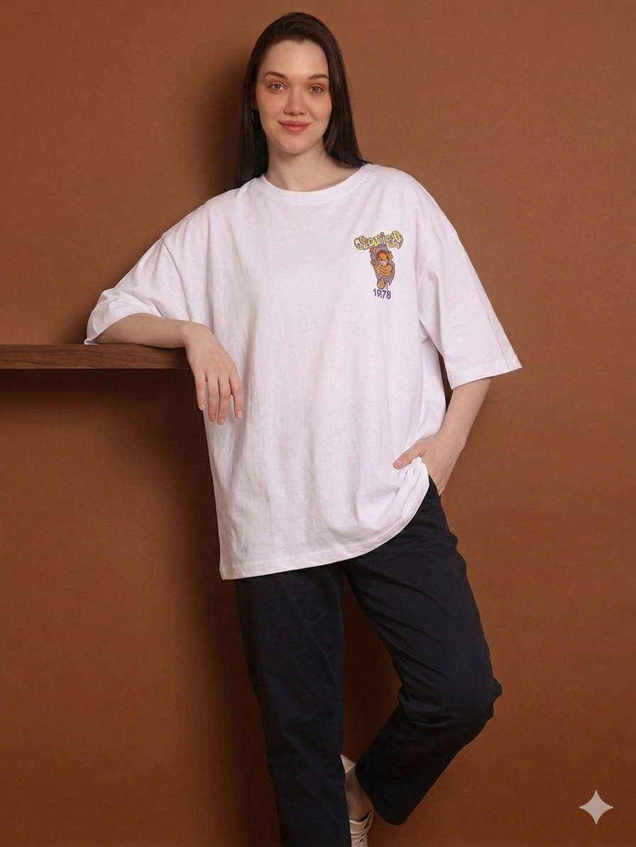 Aindri couture Oversized Garfild Print T-shirt.