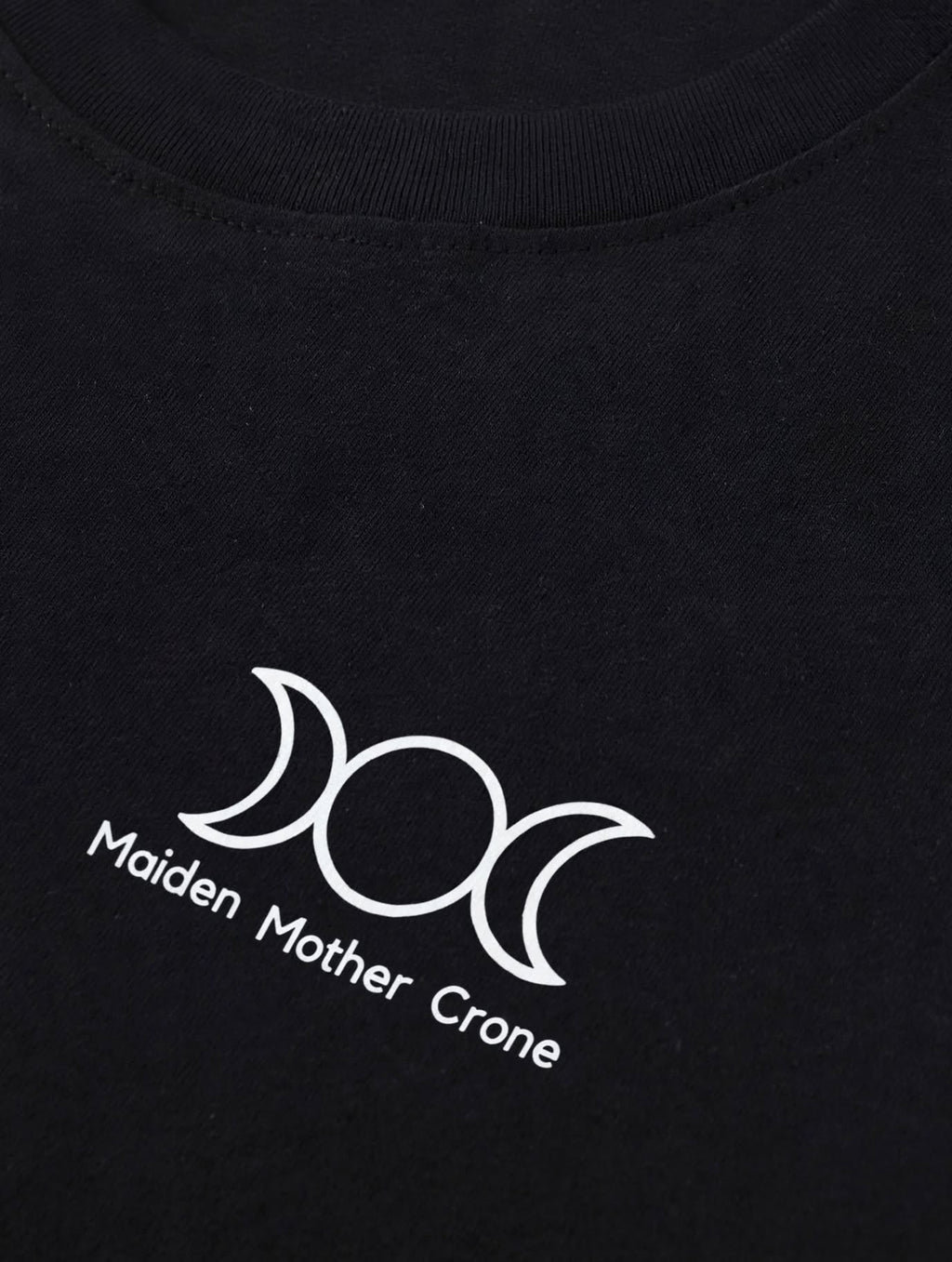 Aindri Couture Gothic spire tshirt(vintage  black)