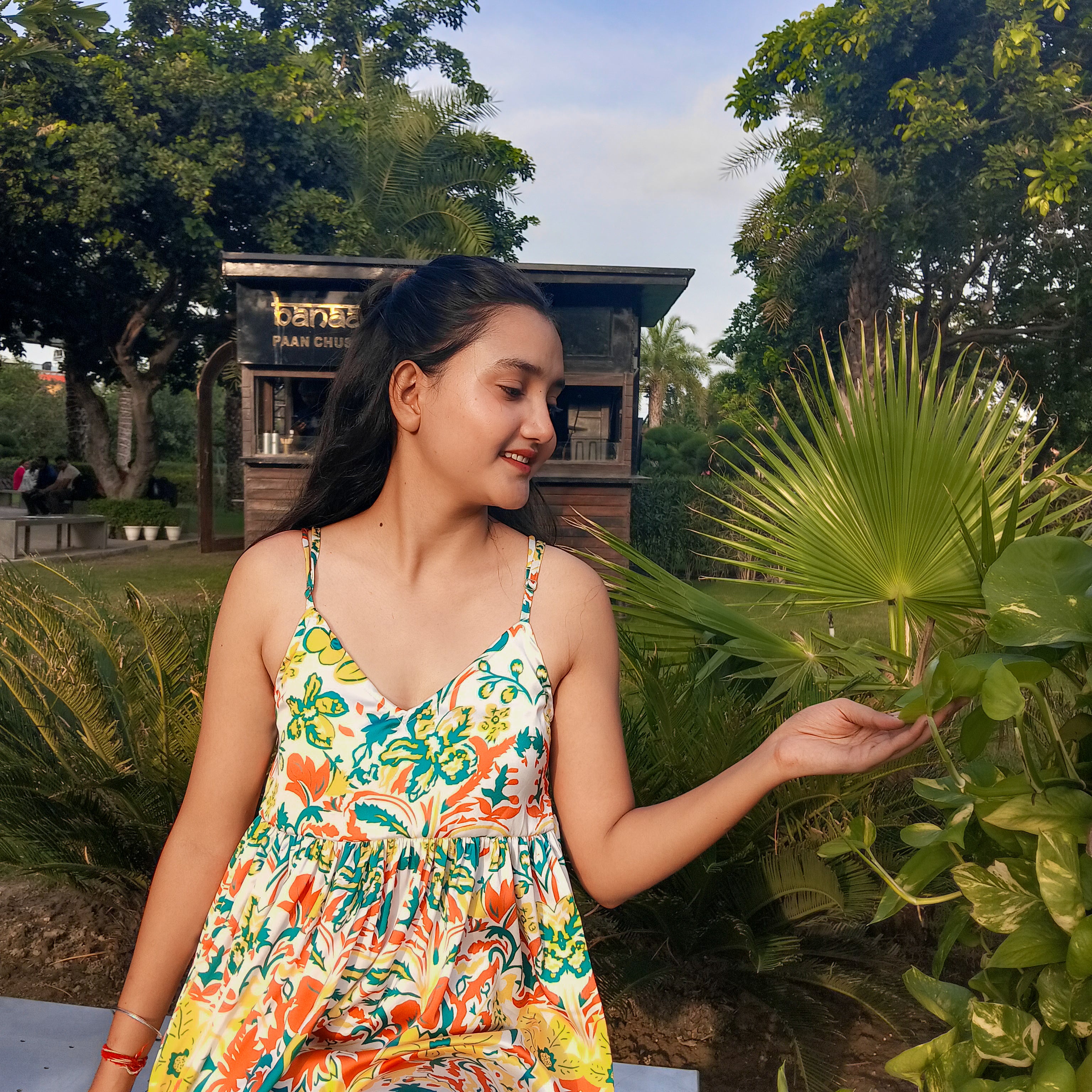 
floral mini dress for women under 999